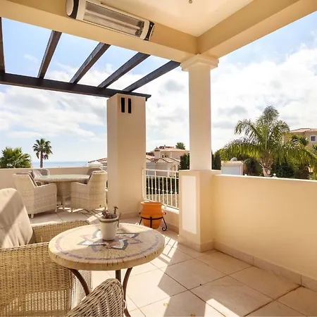 Casa Das Flores - Villa *